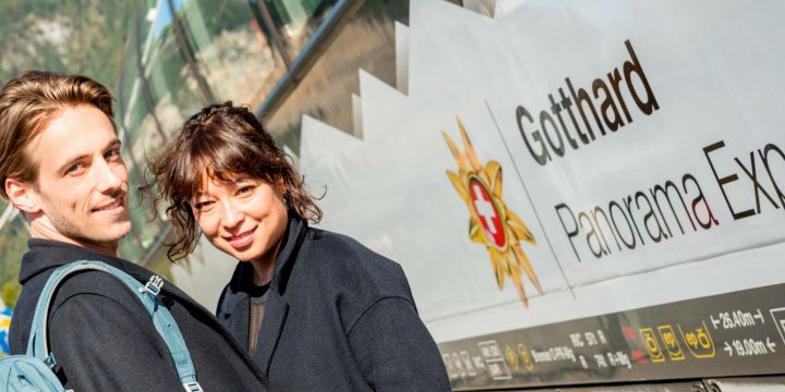 ⓒ Suiza Turismo - By-Line: swiss-image.ch/Alain Kalbermatten Lucerna y Lugano en el Gotthard express